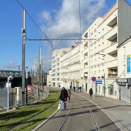 8 Rue Brise Echalas แซงต์-เดอนี ภายนอก รูปภาพ