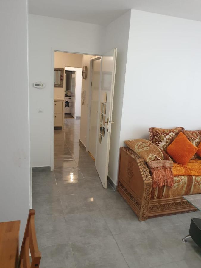 8 Rue Brise Echalas แซงต์-เดอนี ภายนอก รูปภาพ